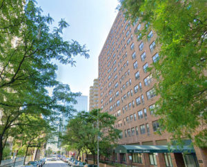 A photo of Renwick Garden Apartments building in Kips Bay neighborhood, Manhattan, NY